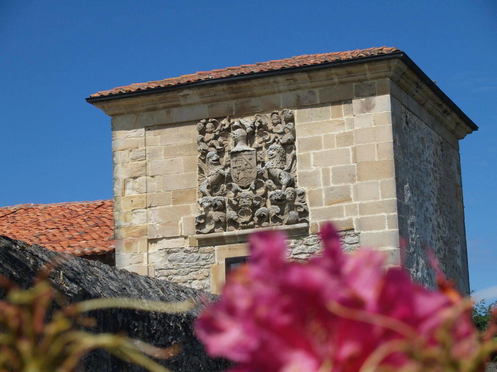 Hotel Palacio De La Pena Cantabria Ajo Exteriér fotografie